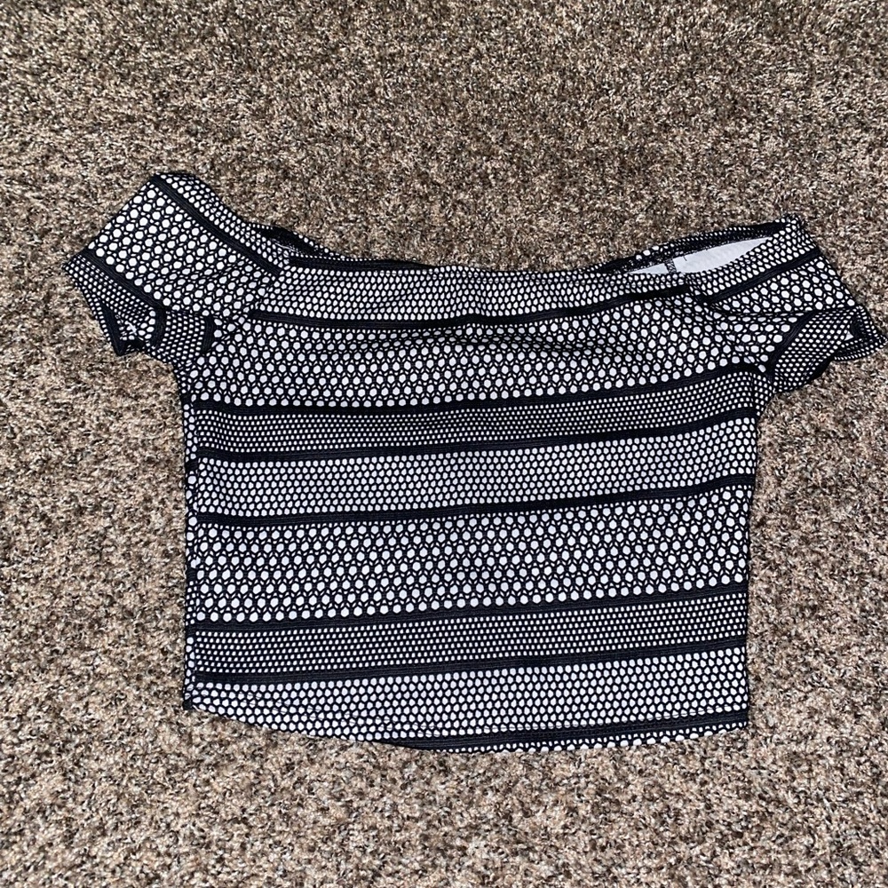 Black and White Crop Top
